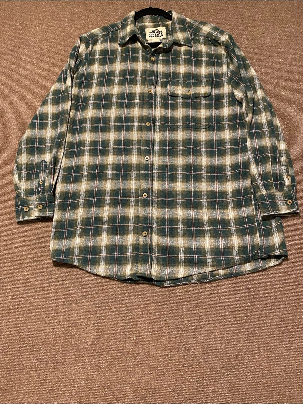 Old Mill Men's Green Plaid Flannel Button Up Shirt Size XL Comfort Workwear